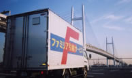 トラック写真